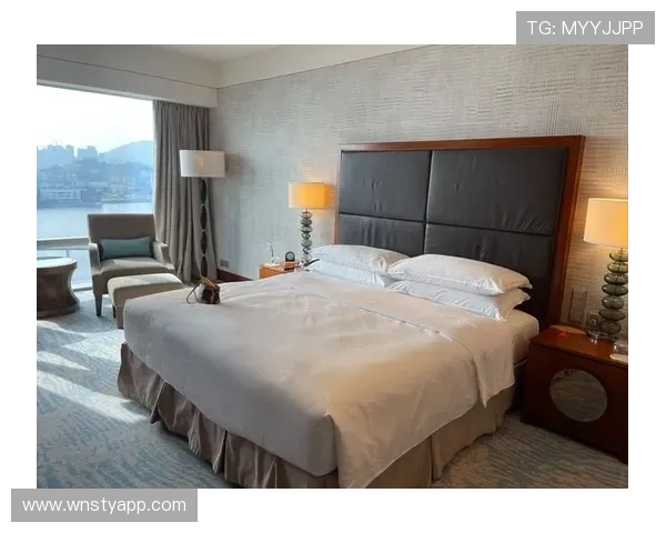 澳门东方皇堡度假酒店的客房设施详解，带您领略尊贵的住宿享受