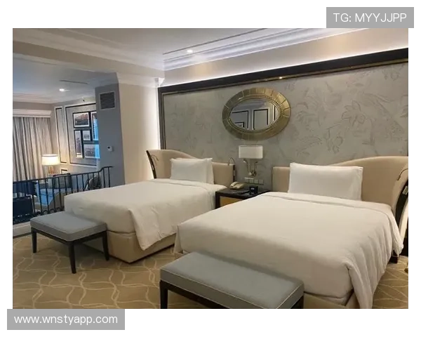 澳门十六浦豪华酒店为您提供极致奢华的住宿体验与尊贵的服务
